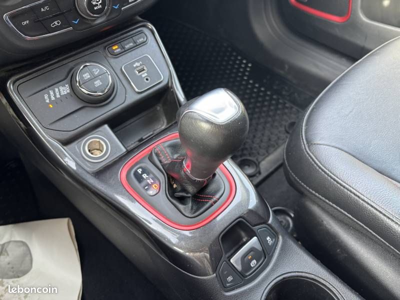 Jeep Compass II 1.3 GSE T4 240 ch PHEV AT6 4xe eAWD Trailhawk (image 17)