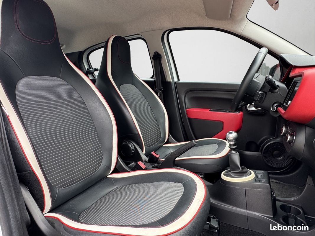 RENAULT TWINGO III 0.9 TCe 90 Energy SL Edition One (image 18)