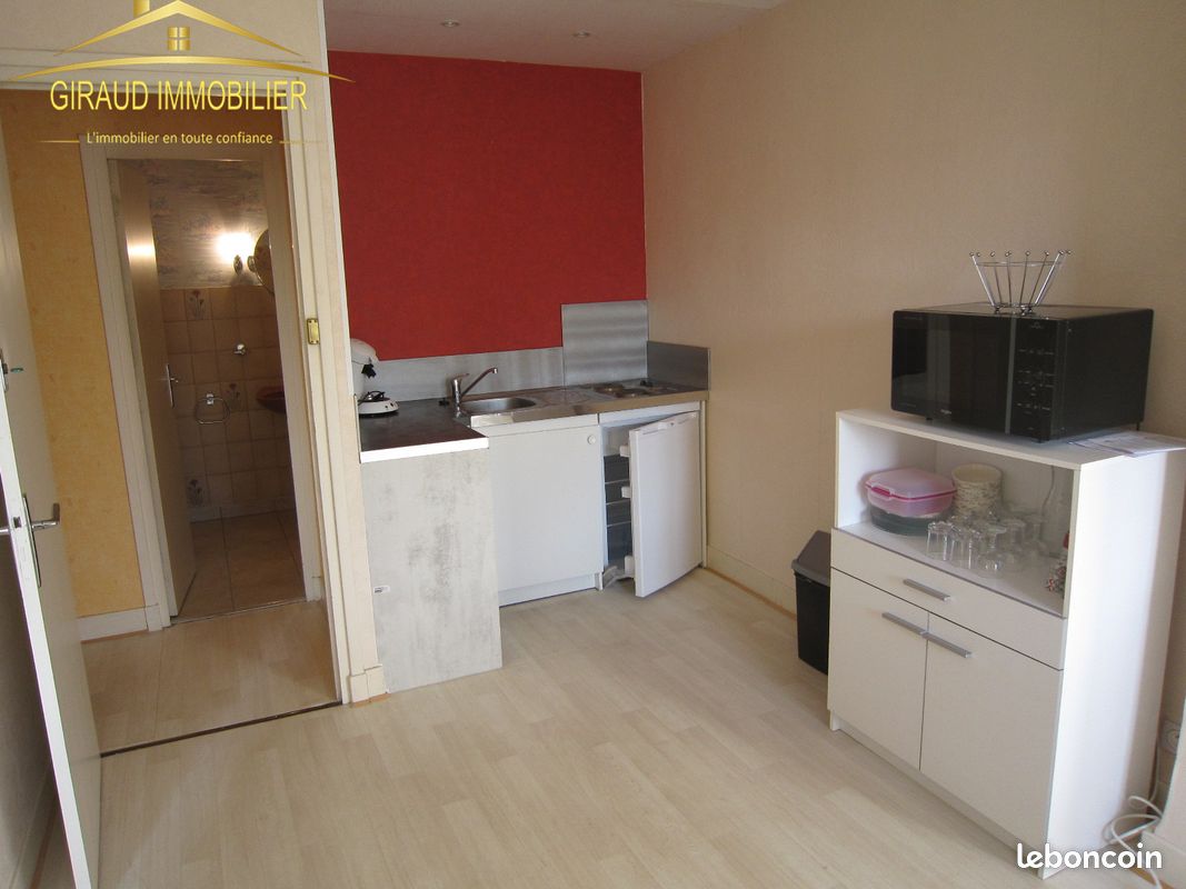 Appartement 2 pièces 40 m² · à Charlieu · 40 m² · 350 €