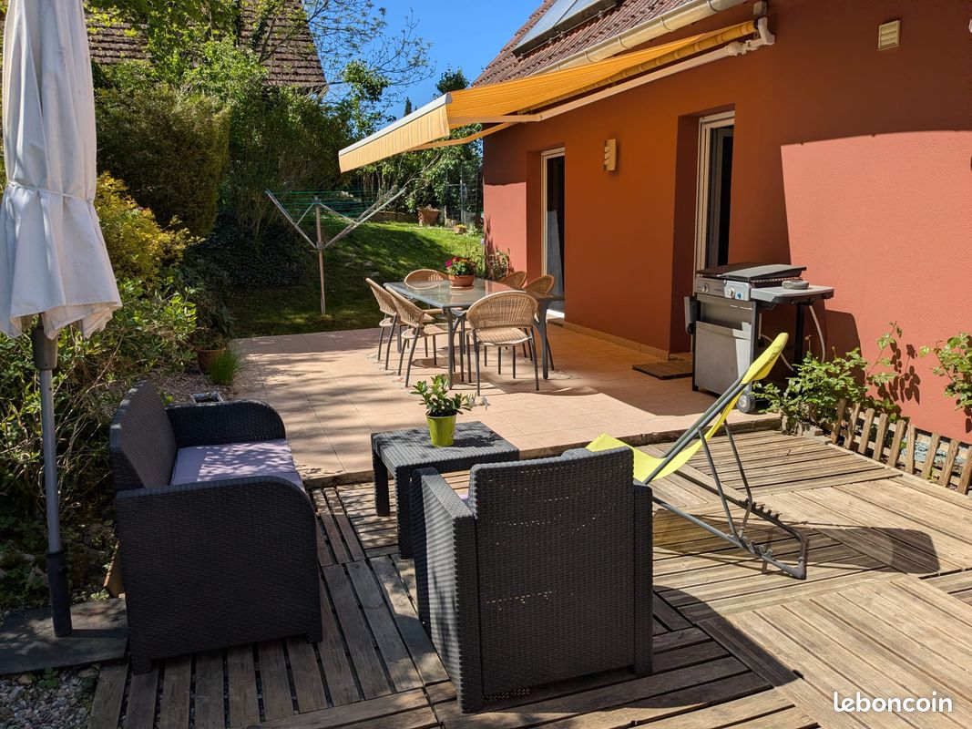 Maison 6 pièces 98 m² · à Scharrachbergheim-Irmstett · 98 m² · 369 000 €