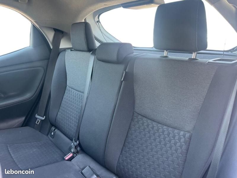 Toyota Yaris 116h Dynamic 5p MY22 (image 18)