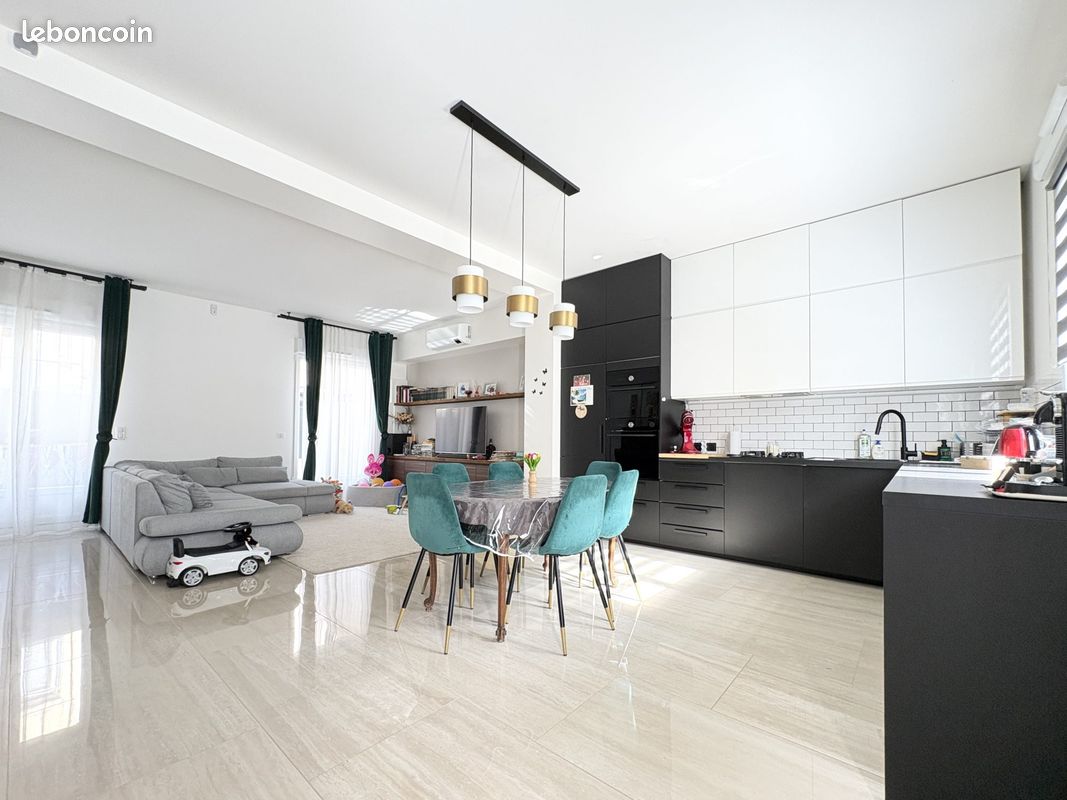 Maison 5 pièces 97 m² · à Choisy-le-Roi · 97 m² · 475 000 €
