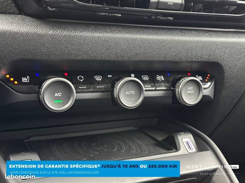 Citroën C4 BlueHDi 130 S&S EAT8 Shine Pack (image 28)