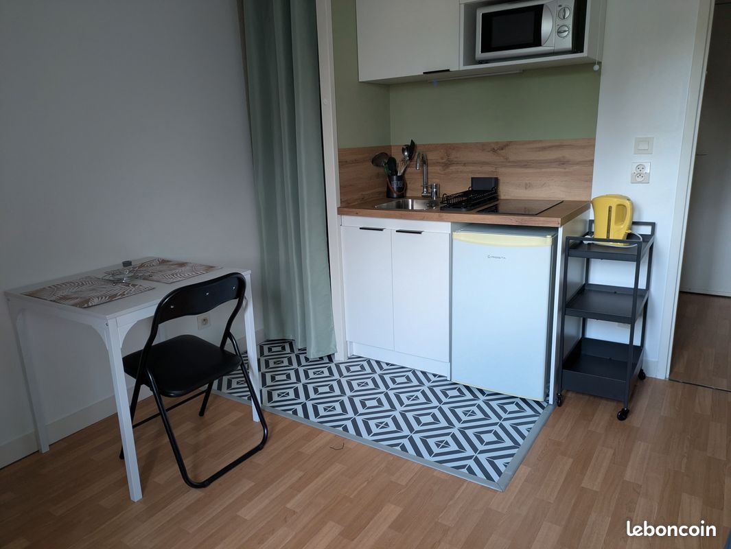Appartement 1 pièce 16 m² · à Joué-lès-Tours · 16 m² · 390 €/mois