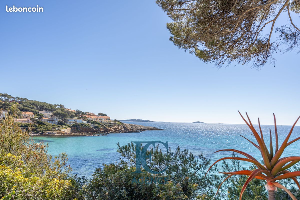 Appartement 3 pièces 90 m² · à Sanary-sur-Mer · 90 m² · 698 000 €