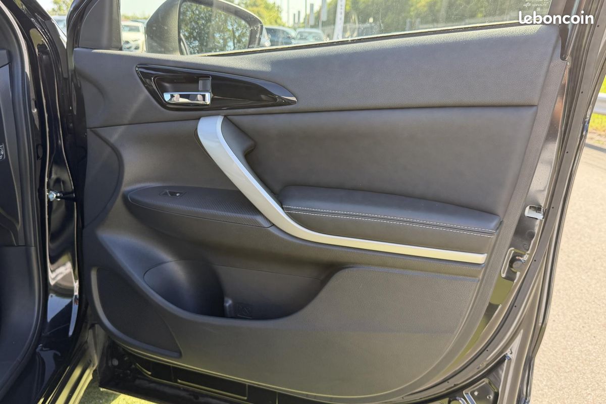 Mitsubishi eclipse cross phev rechargeable 188 4wd intense style garantie (image 25)