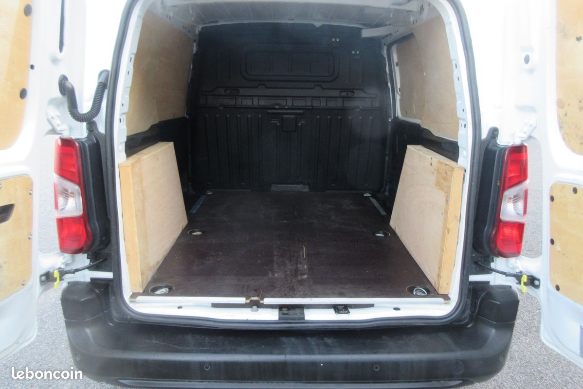 Citroen berlingo 650kg m club bluehdi 100ch (image 5)