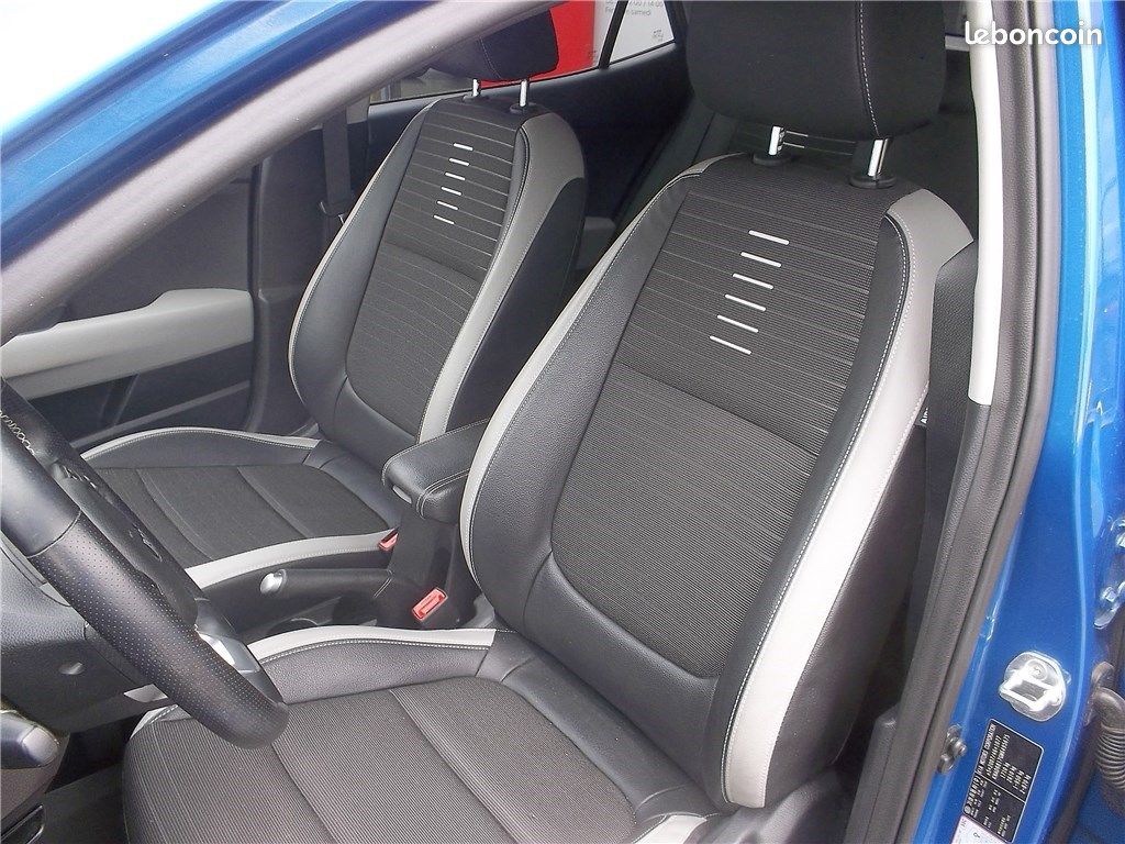 Kia Stonic 1.0 T-GDI 120 CH MHEV DCT7 Launch Edition (image 8)
