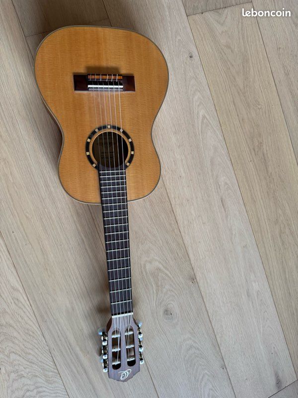 Guitare Ortega R121 1/4 (image 2)