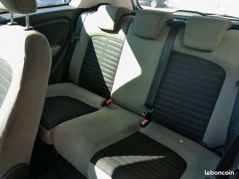 Fiat GRANDE PUNTO 1.3 MULTIJET 16V 75CH ACTIVE 3P (image 14)