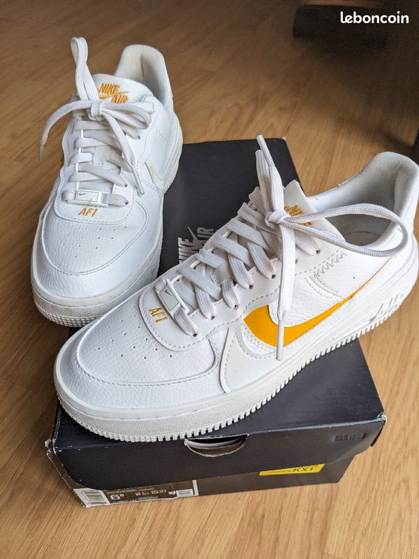 Basket Compensée Nike Plateforme Femme Sneakers Femme Court Vision