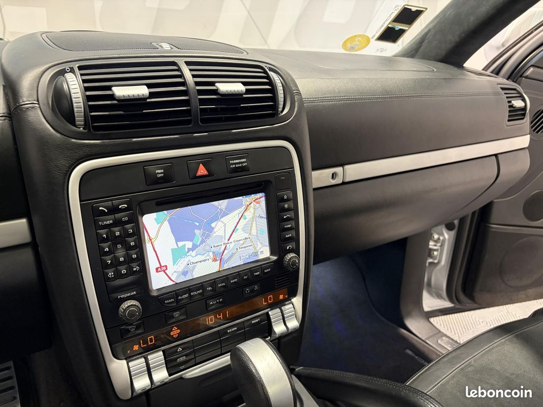 PORSCHE CAYENNE 4.8 V8 GTS Tiptronic S BVA (image 11)
