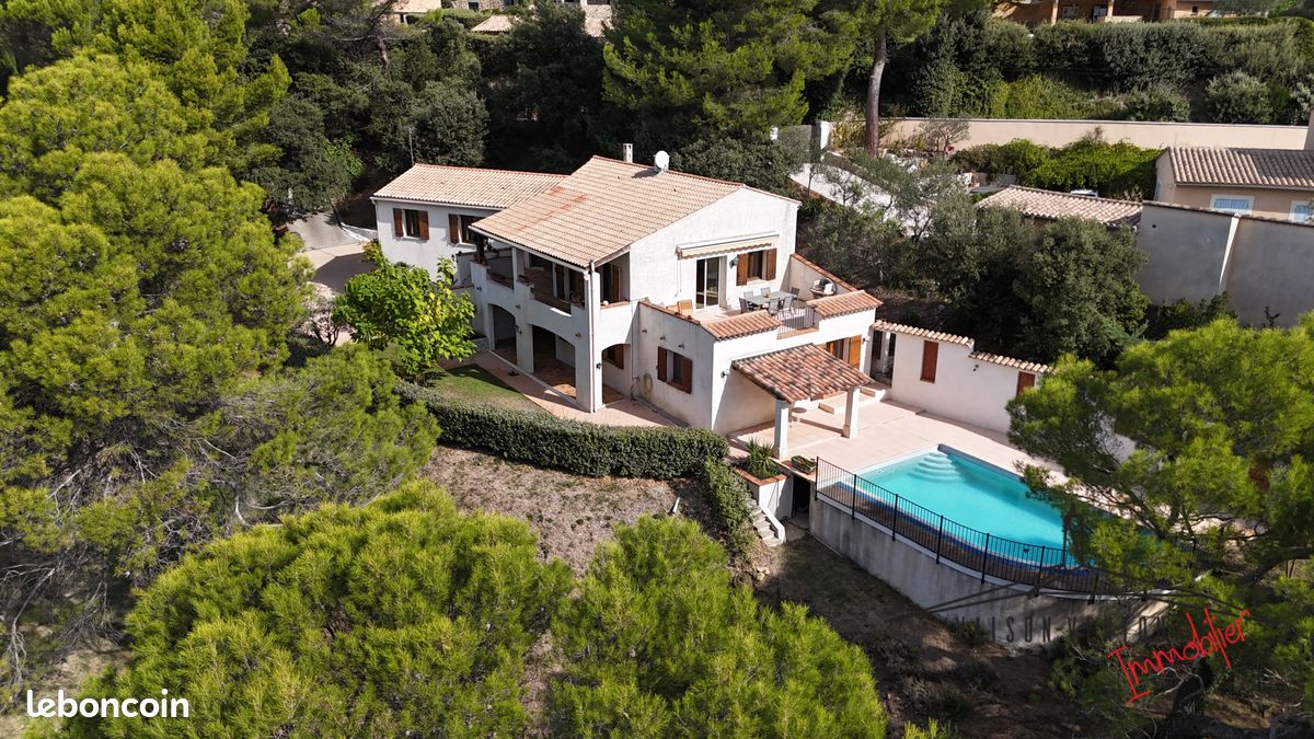 Maison 8 pièces 197 m² · à Piégon · 197 m² · 516 000 €