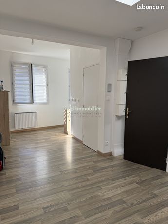 Studio 1 pièce 26 m²