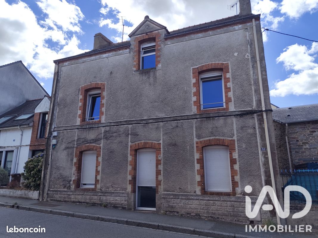Maison 8 pièces 188 m² · à Saint-Nicolas-de-Redon · 188 m² · 259 000 €
