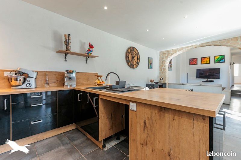 Maison 7 pièces 133 m² · à Laloubère · 133 m² · 210 400 €