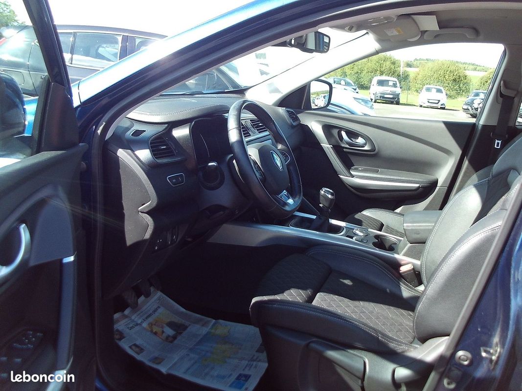 Renault KADJAR 1.7 BLUE DCI 150CH INTENS 4X4 BV6 (image 5)
