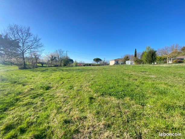 Terrain 832 m² Lamothe Capdeville