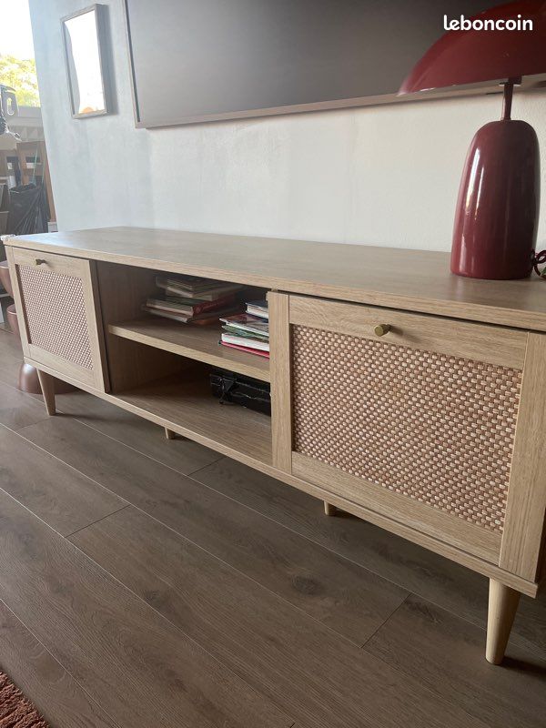 Meuble TV bois clair et cannage (image 2)