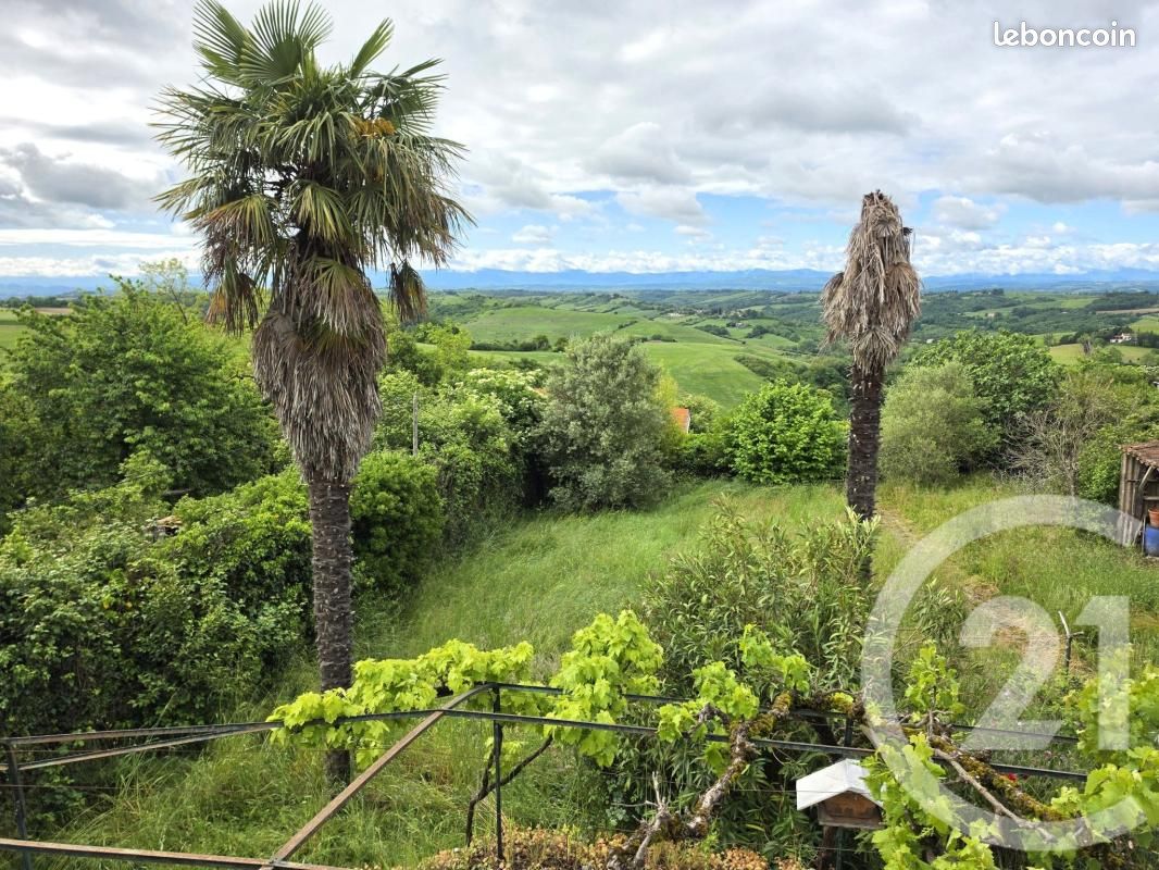 Maison 6 pièces 116 m² · à Latrape · 116 m² · 160 000 €