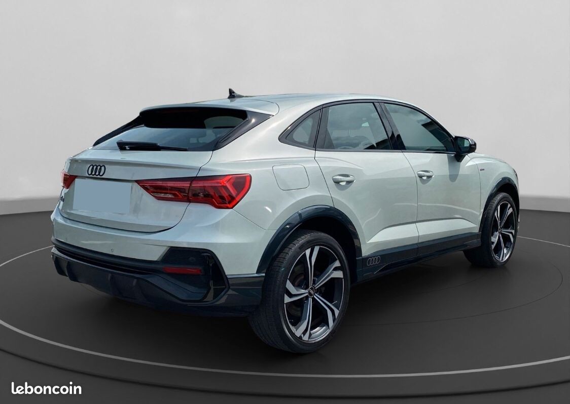 Audi Q3 SPORTBACK 45 TFSIe 245 S-LINE HYBRIDE RECHARGEABLE / ATTACHE REMORQUE JANTES 20" KEYLESS (image 4)