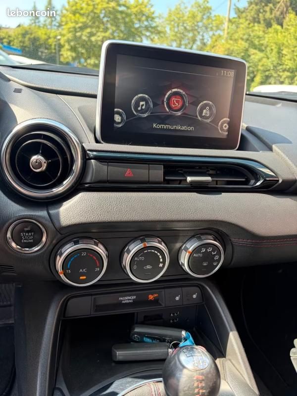 Mazda MX-5 1.5 131ch Sports-Line / Bose CarPlay 1ère Main (image 11)