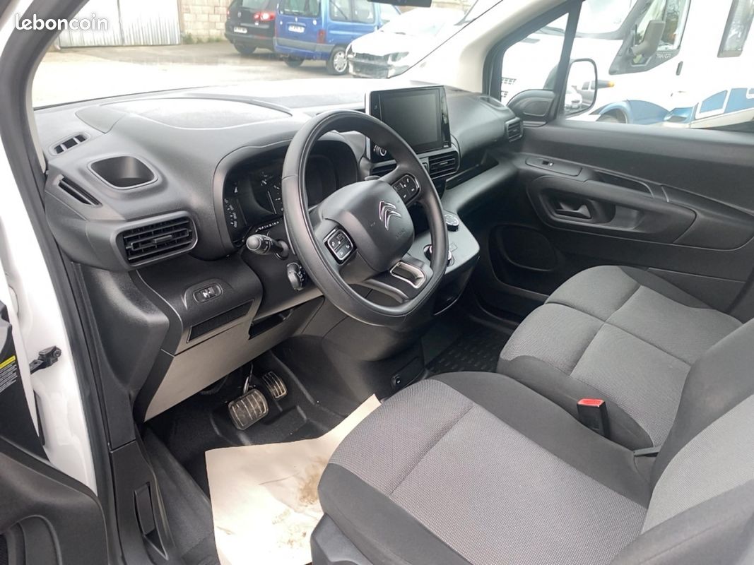 Citroën Berlingo Van (3) M 1000kg BlueHDi 130 EAT8 Worker (image 16)