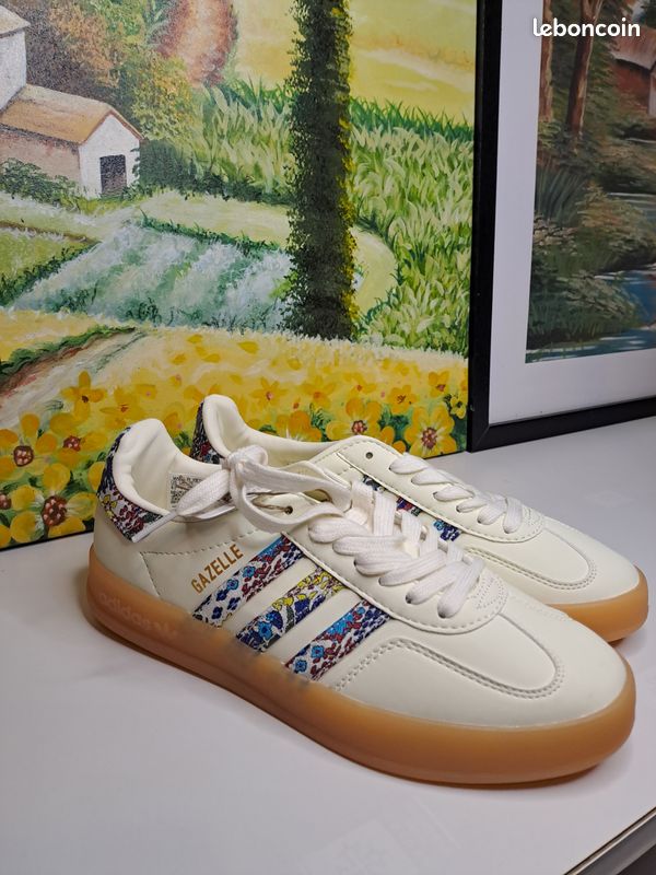 adidas gazelle silver green womens adidas Gazelle Indoor Bright Yellow