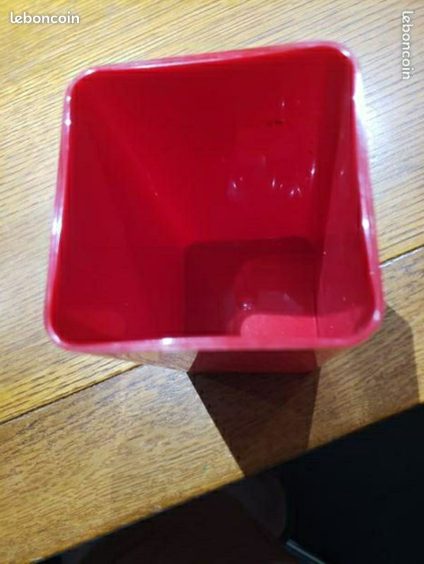 Vase rouge (image 2)