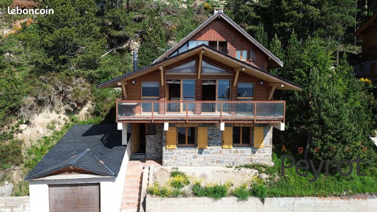 Chalet 7 pièces 164 m²