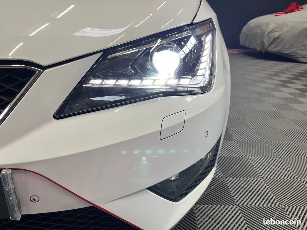 SEAT IBIZA 1.0 TSI 110 FR - CUIR ALCANTARA - TOIT OUVRANT - GPS - CLIM Auto - (image 40)