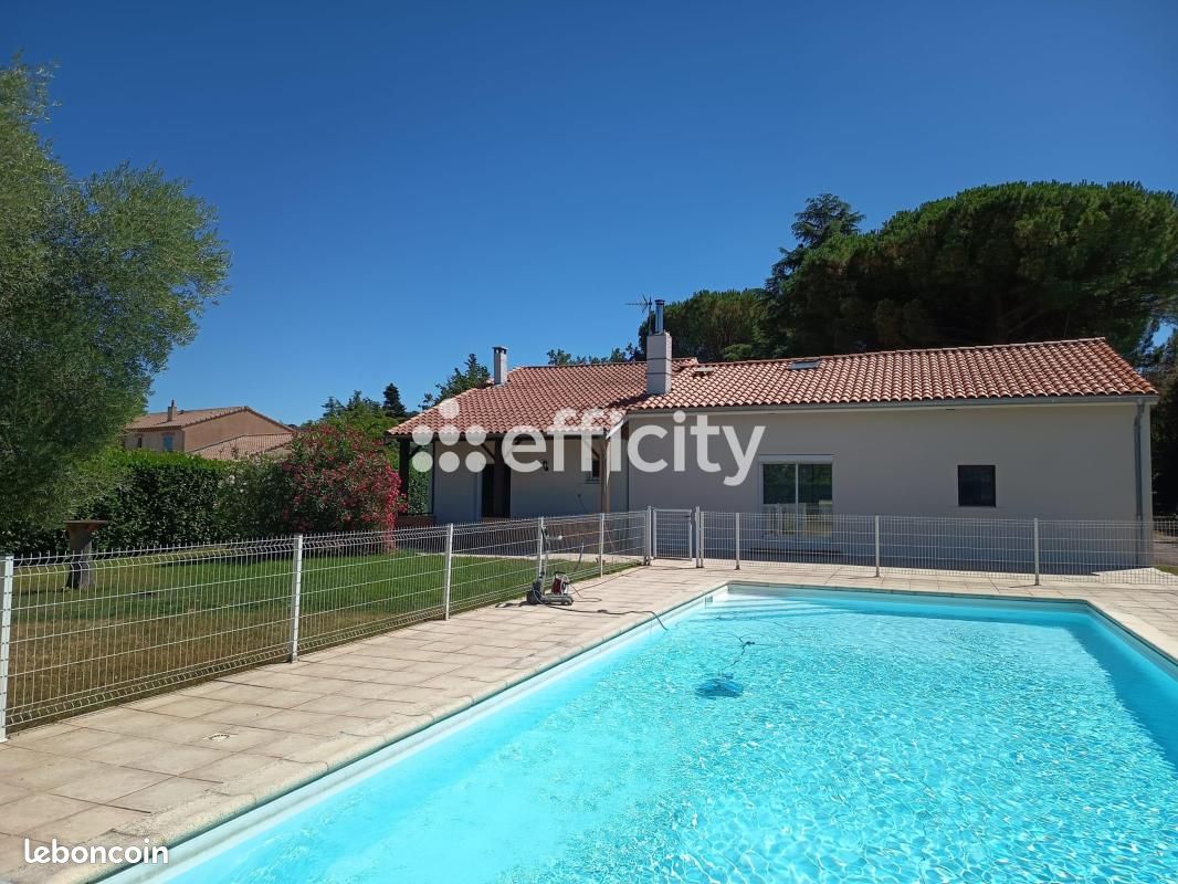 Maison 6 pièces 130 m² · à Sainte-Foy-d'Aigrefeuille · 130 m² · 430 000 €