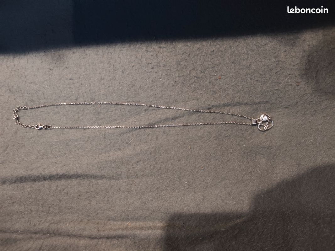 Collier argent (image 1)