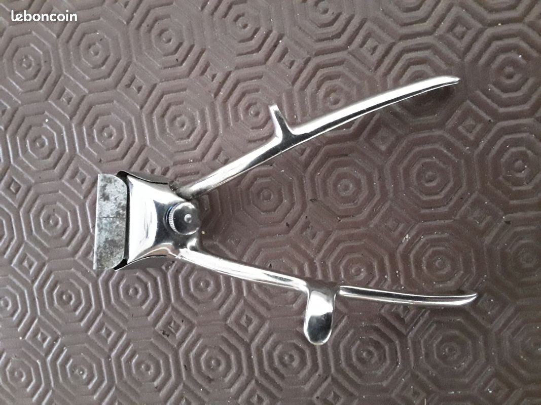 Tondeuse de coiffeur /barbier - Vintage - Bon état (image 2)