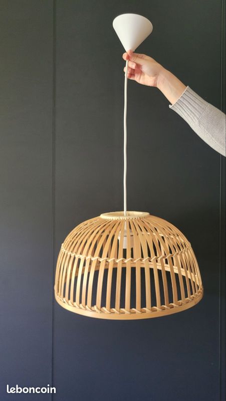 Suspension luminaire (image 1)