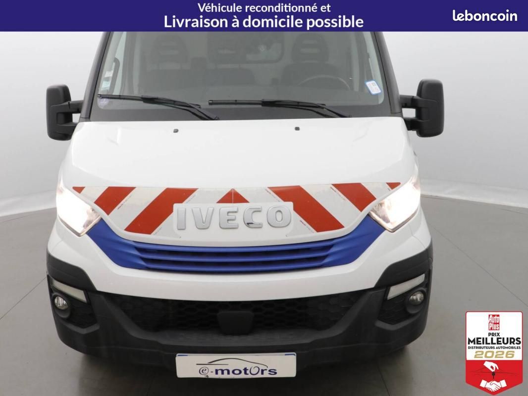 Iveco Daily BLUE POWER FOURGON GNV 35 S 14N 3520 V11 H2 BVA8 Hi-Mat (image 2)