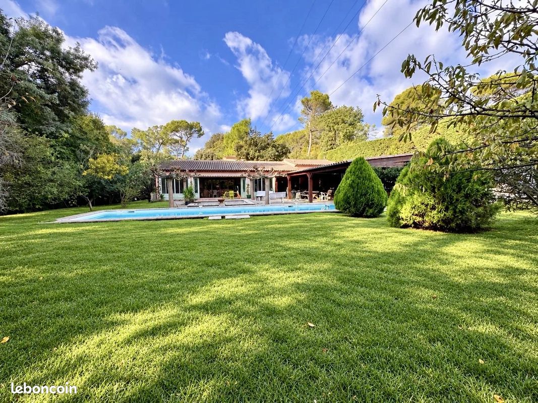 Maison 3 pièces 120 m² · à Mougins · 120 m² · 780 000 €