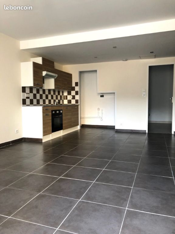Appartement 3 pièces 49 m² · à Segré-en-Anjou Bleu · 49 m² · 500 €/mois
