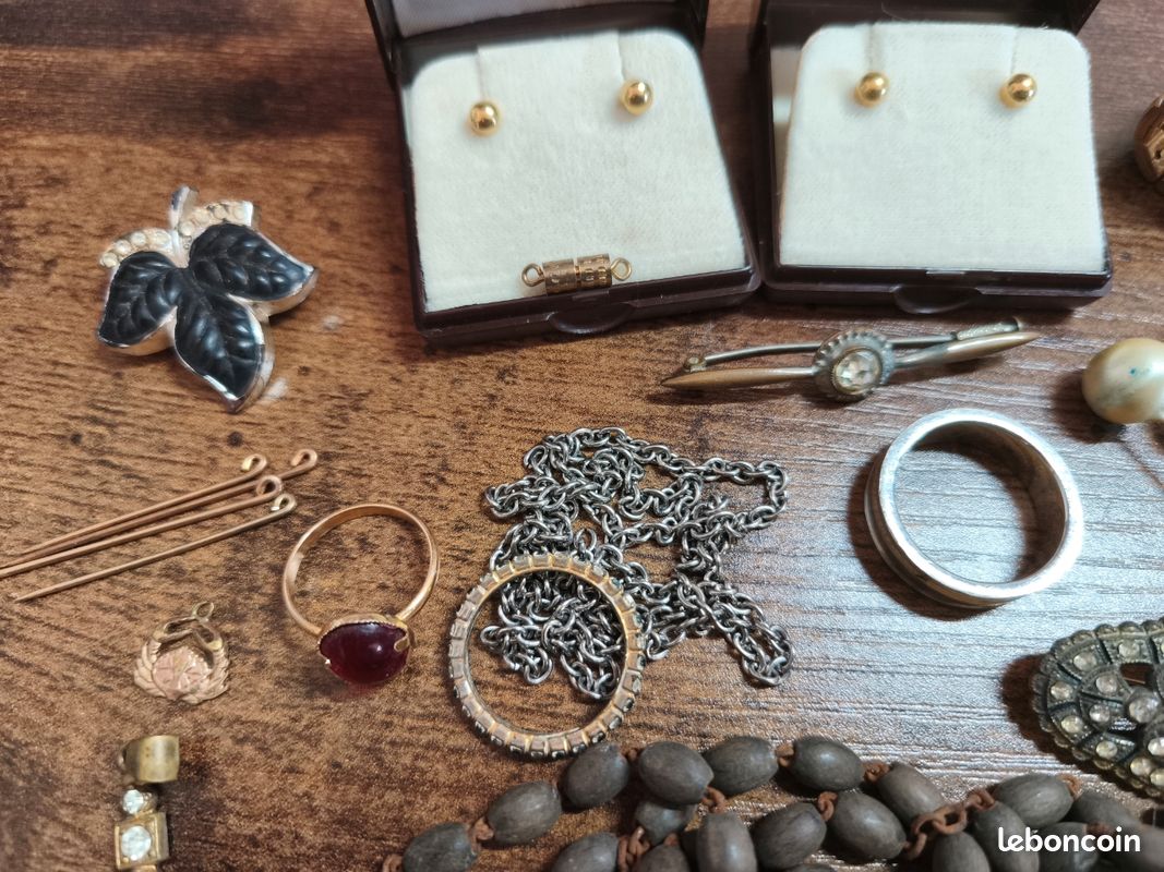 Lot De Bijoux Anciens - Divers Modèles, Neufs Sans Emballage | Parure, Collier, Bracelet