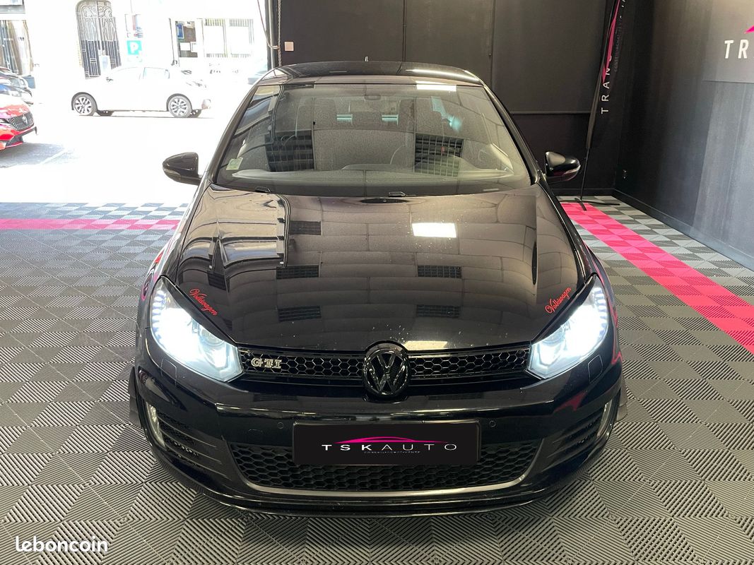 VOLKSWAGEN GOLF VI GTi 2.0 TSi 210 (image 8)