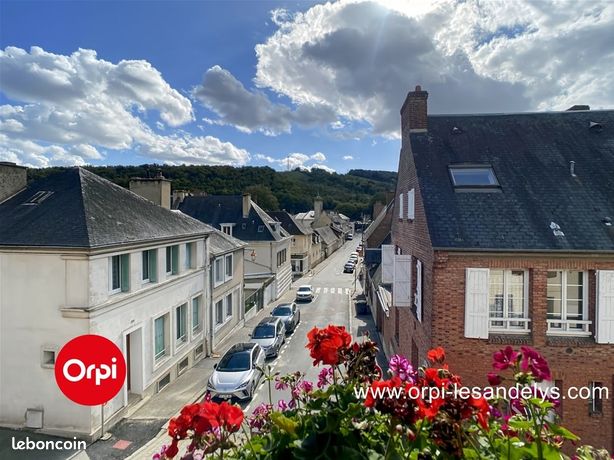 https://img.leboncoin.fr/api/v1/lbcpb1/images/d5/3c/ee/d53cee63a57612dd9a4e6644b3832330a34b0585.jpg?rule=ad-image