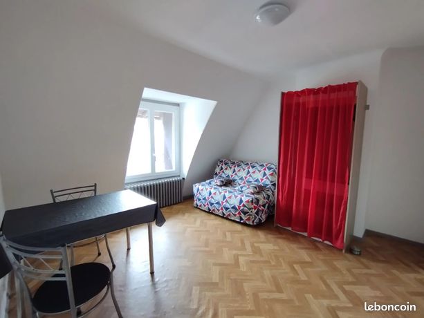 Studio 1 pièce 17 m²