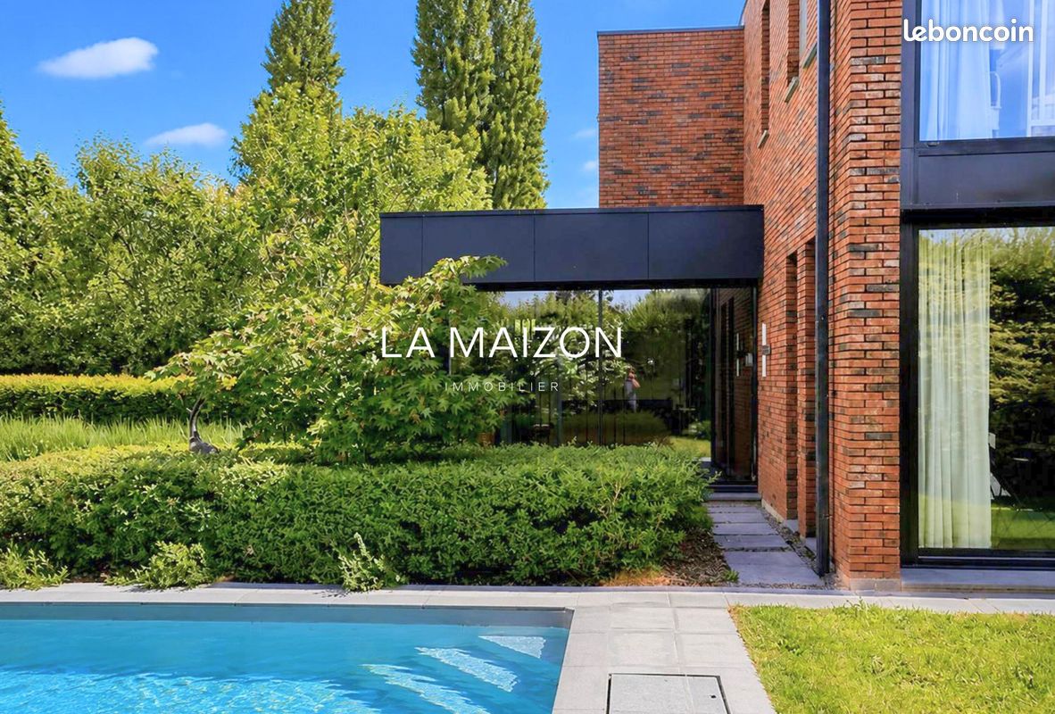 Maison 9 pièces 186 m² · à Louvil · 186 m² · 1 100 000 €