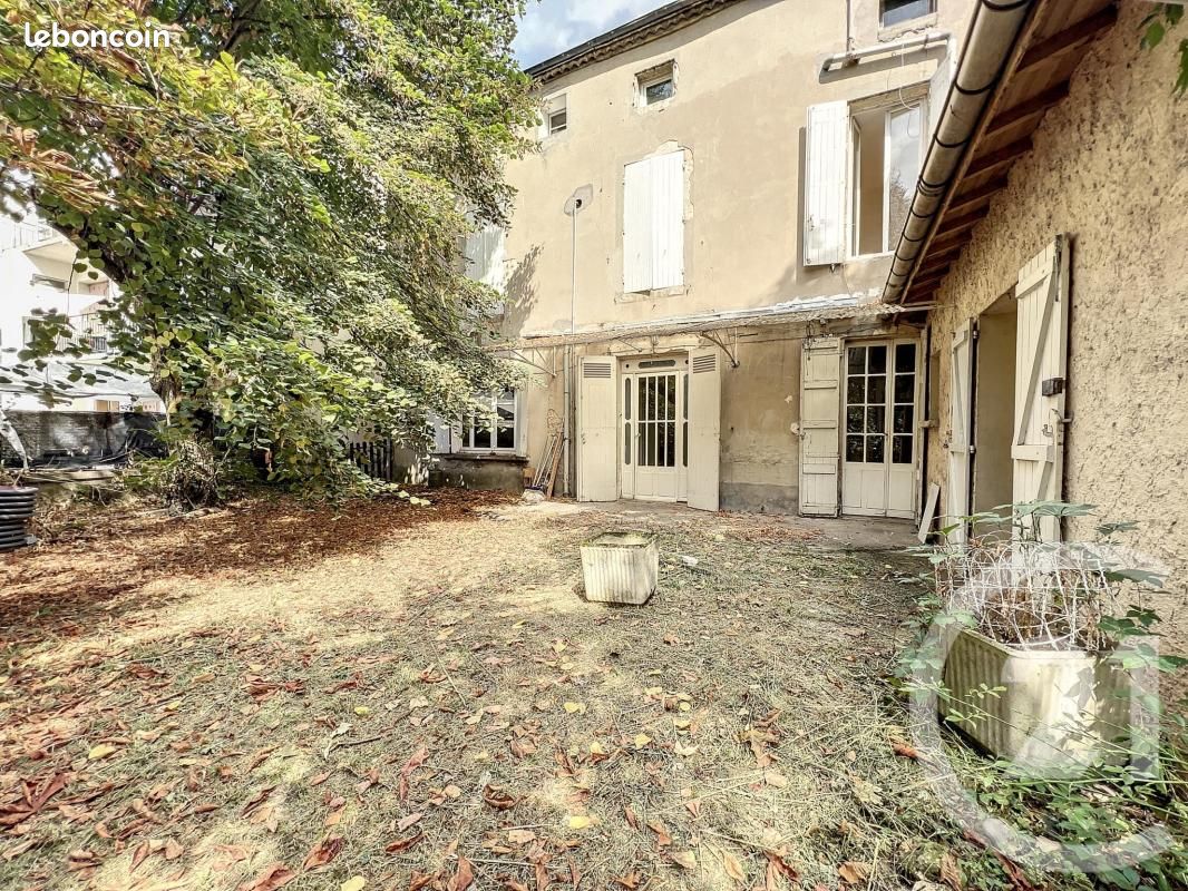 Immeuble 7 pièces 208 m² · à Agen · 208 m² · 99 900 €