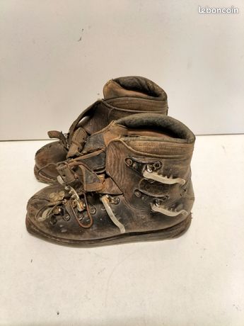 Chaussures De Ski LE TRAPPEUR - Édition Jeux Olympiques Grenoble 1968