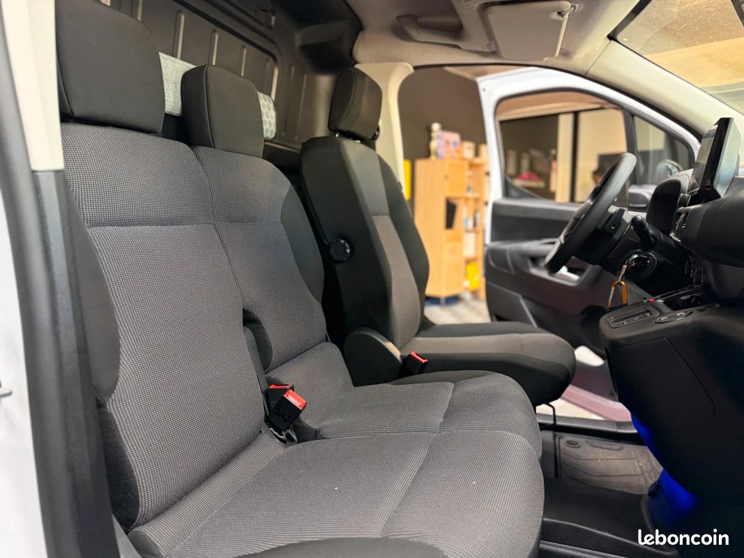 Fiat doblo fourgon m 650kg bluehdi 130 s&s eat8 (image 11)