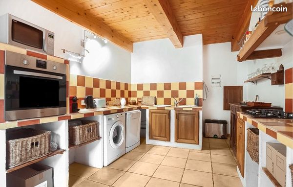 Gîte 12 couchages avec piscine et spa à Cabasse (image 7)