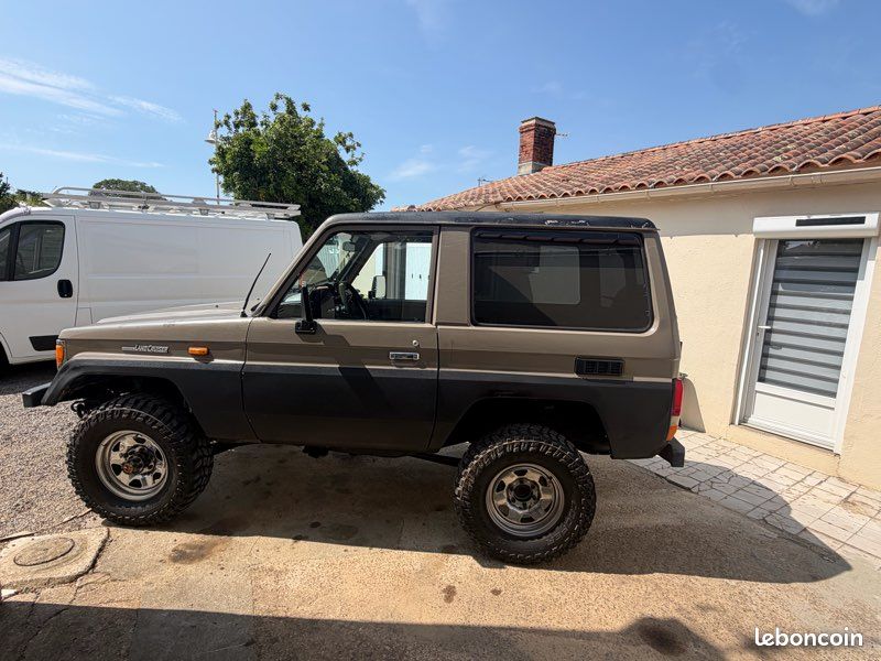 Toyota LJ70 2,4l 1987 (image 2)