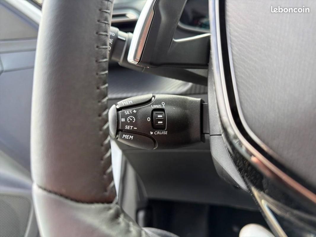 Peugeot 208 Hybrid 110 e-DCS6 - Style (image 19)