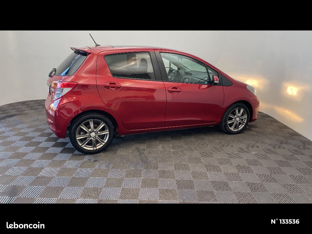 Toyota Yaris 100 VVT-i Style CVT (image 5)